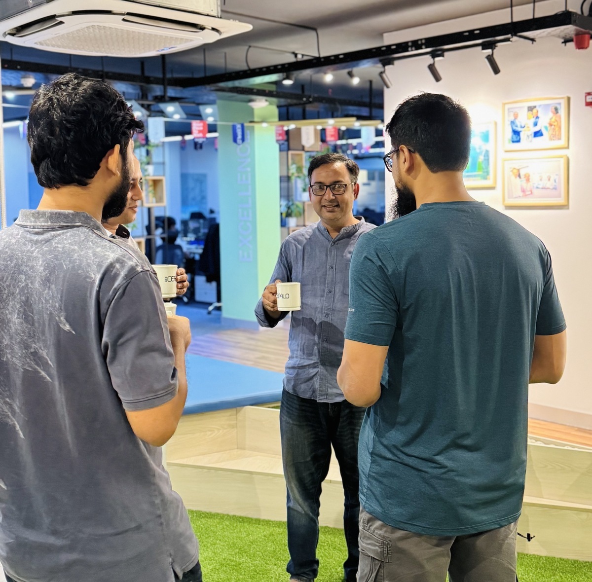 Partha Guha ROy with colleagues at Cefalo-1